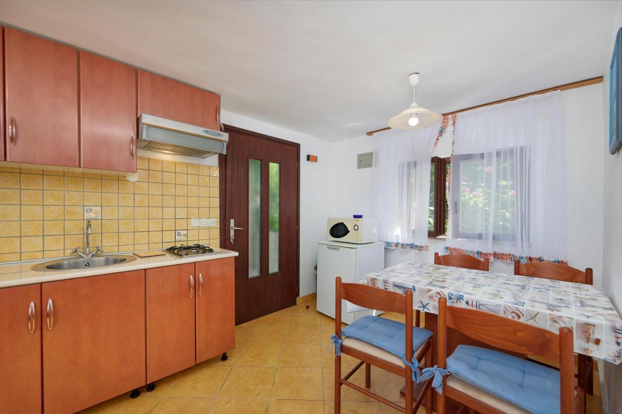 Apartments Dracice 1019 Баньоле Екстериор снимка