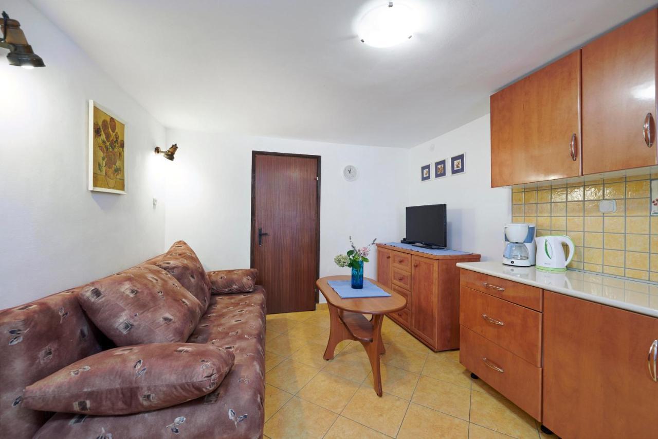 Apartments Dracice 1019 Баньоле Екстериор снимка
